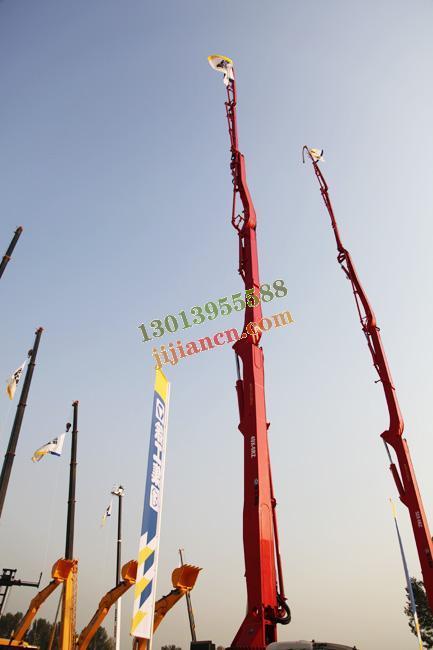 全球工程机械北京竞技,徐工亮出32台高精尖产品