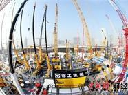 两会热议中国高端装备制造业 徐工全面进军铸国砝码